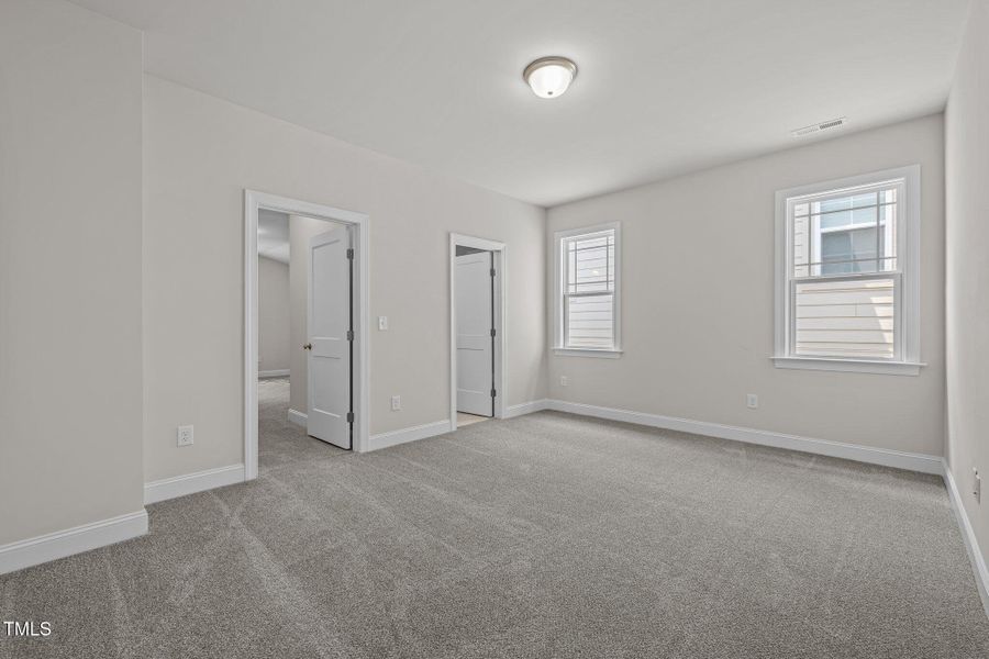 33-web-or-mls-5Z8A4126 33-web-or-mls-5Z8A4126