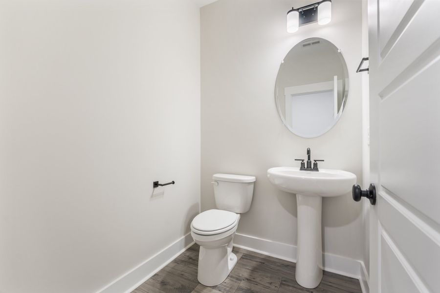 Representative furnished interior of a home built from the Autumn by Hunter Quinn Homes in Anderson County Homes, Anderson (Image 9).