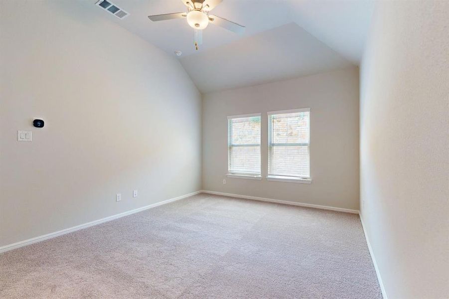 Spacious, unfurnished interior of a new home in ValleyBrooke, Mesquite (Image 32). Spacious, unfurnished interior of a new home in ValleyBrooke, Mesquite (Image 32).