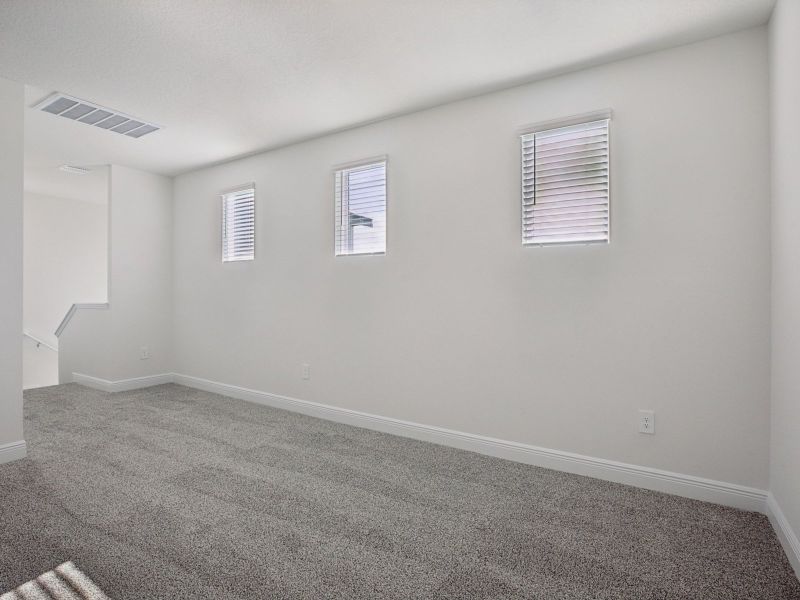 Spacious, unfurnished interior of a new home in Cyrene at Minneola - Villas, Minneola (Image 11). Spacious, unfurnished interior of a new home in Cyrene at Minneola - Villas, Minneola (Image 11).