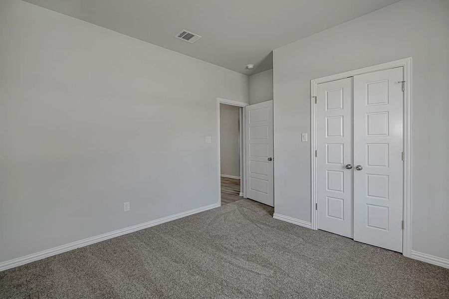 Spacious, unfurnished interior of a new home in , Azle (Image 19).