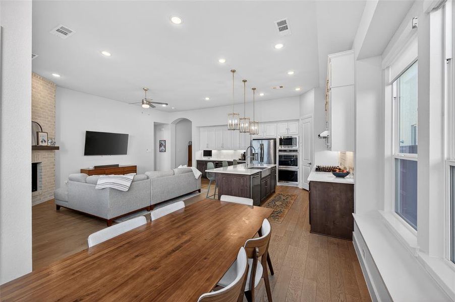 Furnished interior view inside a new home in Walsh: Artisan Series - 50' lots, Aledo (Image 25).