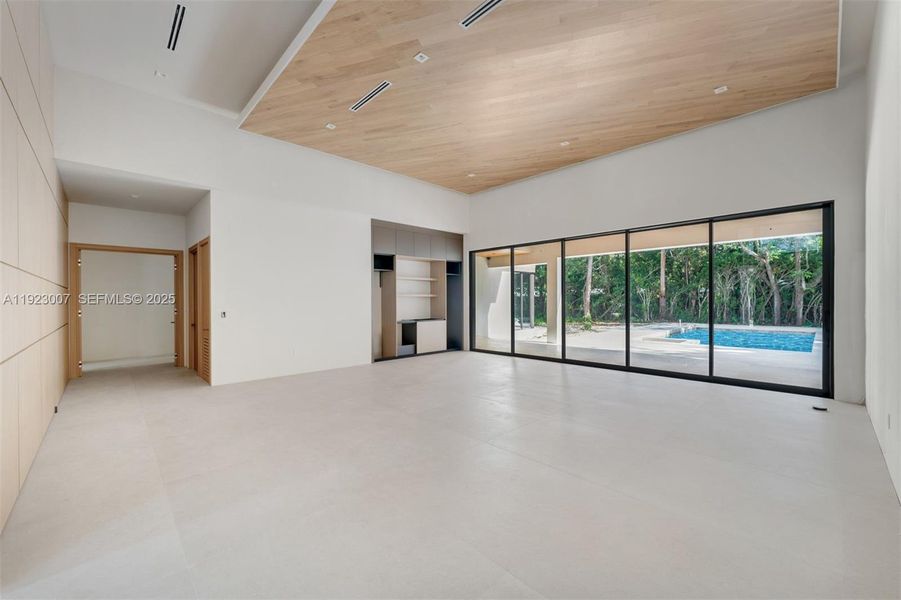 Spacious, unfurnished interior of a new home in , Pinecrest (Image 32). Spacious, unfurnished interior of a new home in , Pinecrest (Image 32).