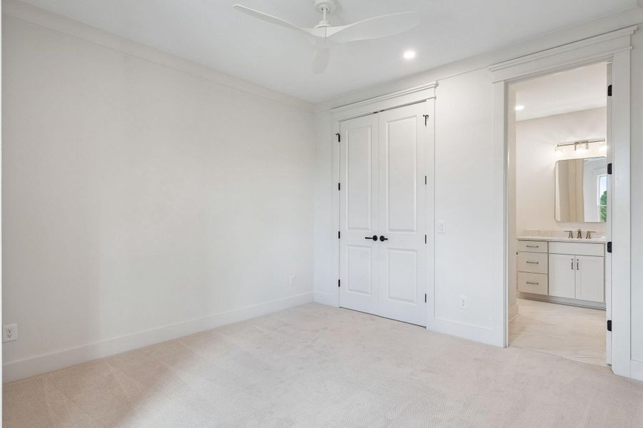 Spacious, unfurnished interior of a new home in , Johns Island (Image 23). Spacious, unfurnished interior of a new home in , Johns Island (Image 23).