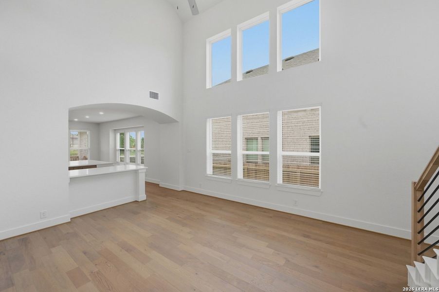 Spacious, unfurnished interior of a new home in Davis Ranch, San Antonio (Image 23). Spacious, unfurnished interior of a new home in Davis Ranch, San Antonio (Image 23).