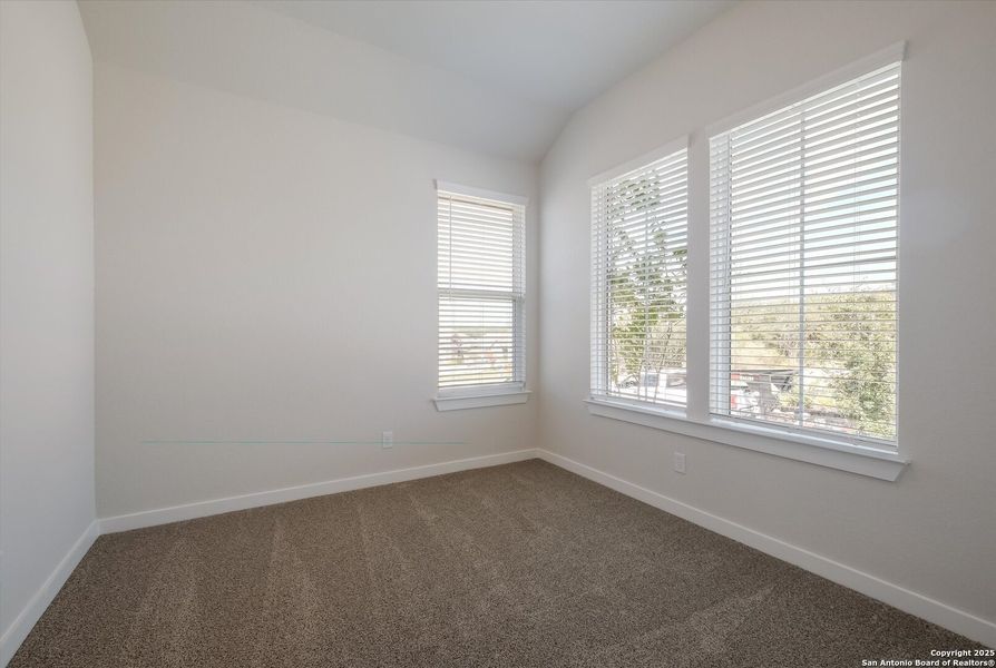 Spacious, unfurnished interior of a new home in Foxbrook, Cibolo (Image 11). Spacious, unfurnished interior of a new home in Foxbrook, Cibolo (Image 11).