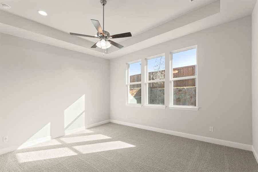 19. 2109 Clairmount - Primary