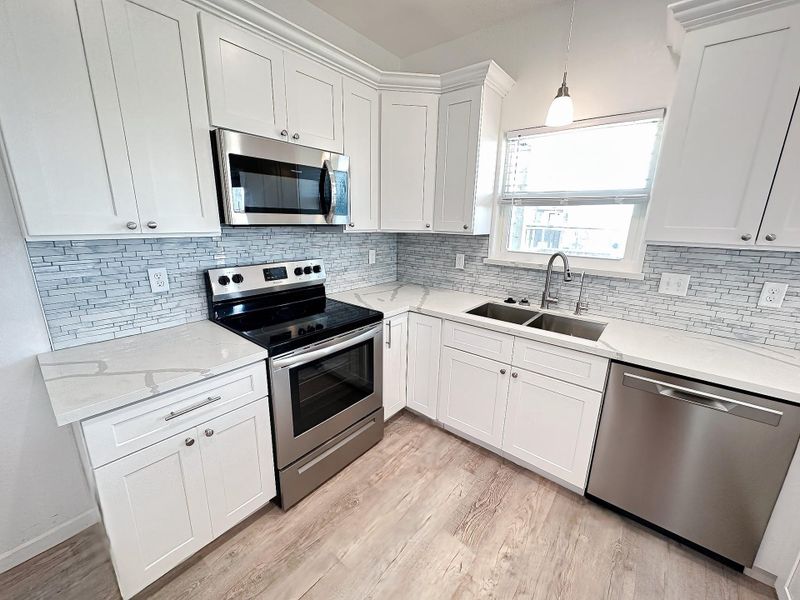 Furnished interior view inside a new home in , Surfside Beach (Image 5).
