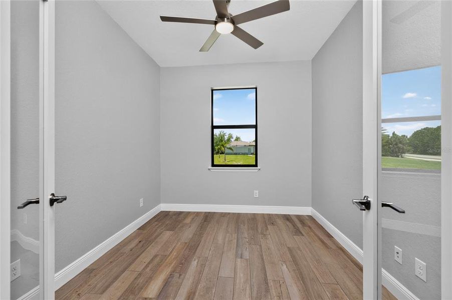 Spacious, unfurnished interior of a new home in , Port Charlotte (Image 27). Spacious, unfurnished interior of a new home in , Port Charlotte (Image 27).