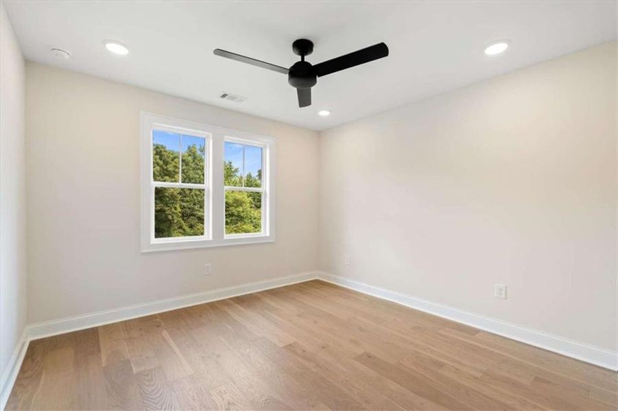 Spacious, unfurnished interior of a new home in , Roopville (Image 21).