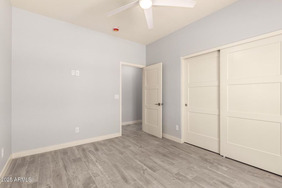 26 - Center 32210 26 - Center 32210