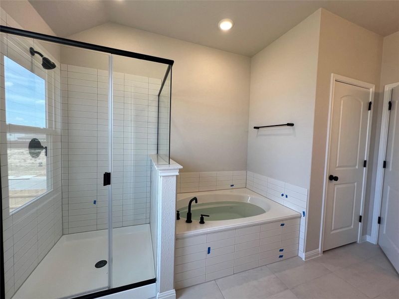 Furnished interior view inside a new home in Rolling Glen, Hutto (Image 7). Furnished interior view inside a new home in Rolling Glen, Hutto (Image 7).