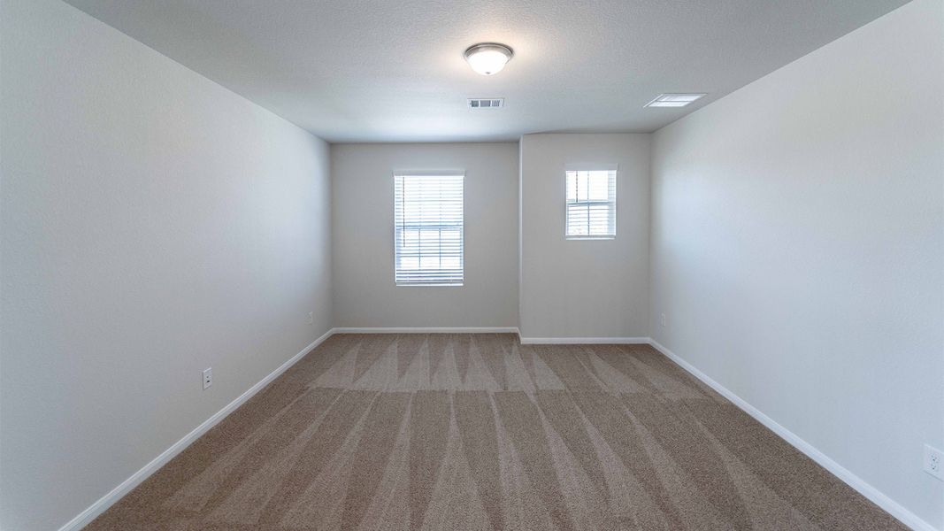 Spacious, unfurnished interior of a new home in Grande Estates, Bertram (Image 41).