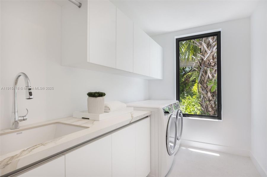 Close-up of interior finishes inside a home in , Miami (Image 20).