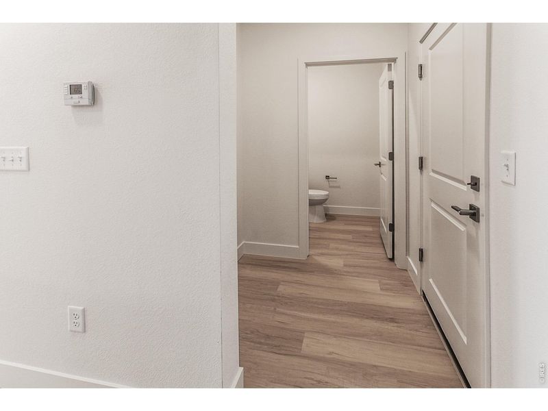 Spacious, unfurnished interior of a new home in , Timnath (Image 26).