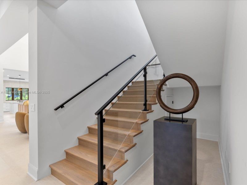 Image 55 of a home in .