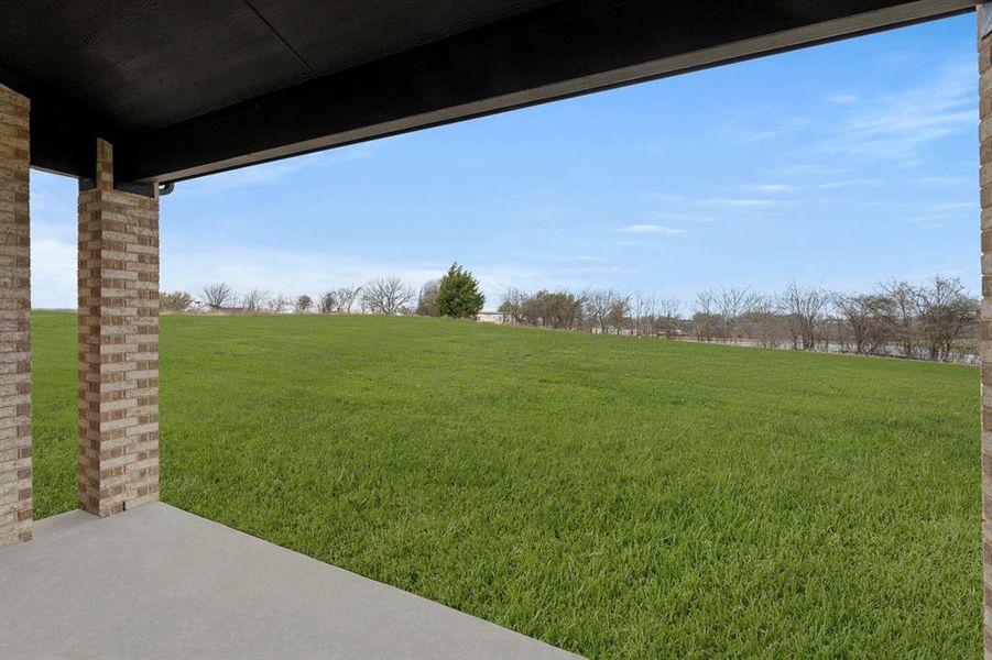 24. 9916 Polo Pitch - Patio