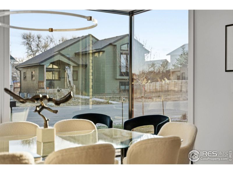 Community amenities in , Superior (Image 43).