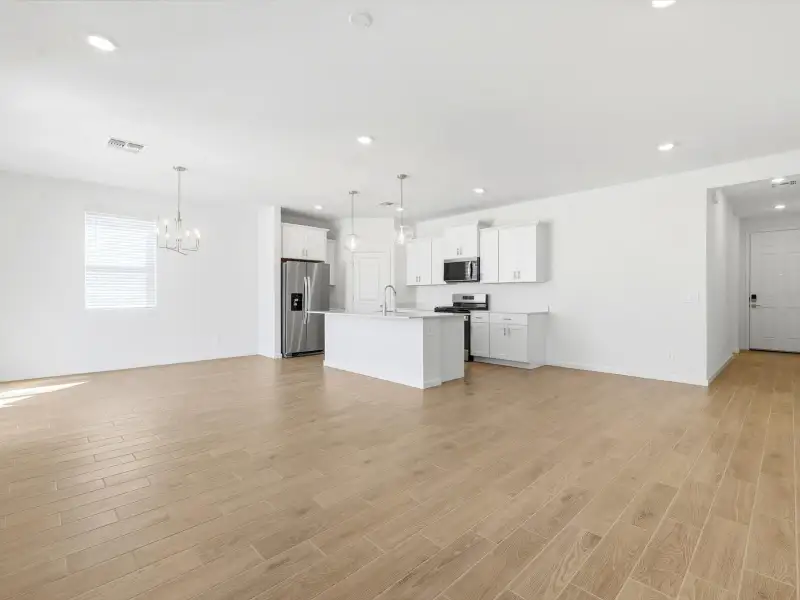 Spacious, unfurnished interior of a new home in Silva Farms - Classic Series, Goodyear (Image 5).