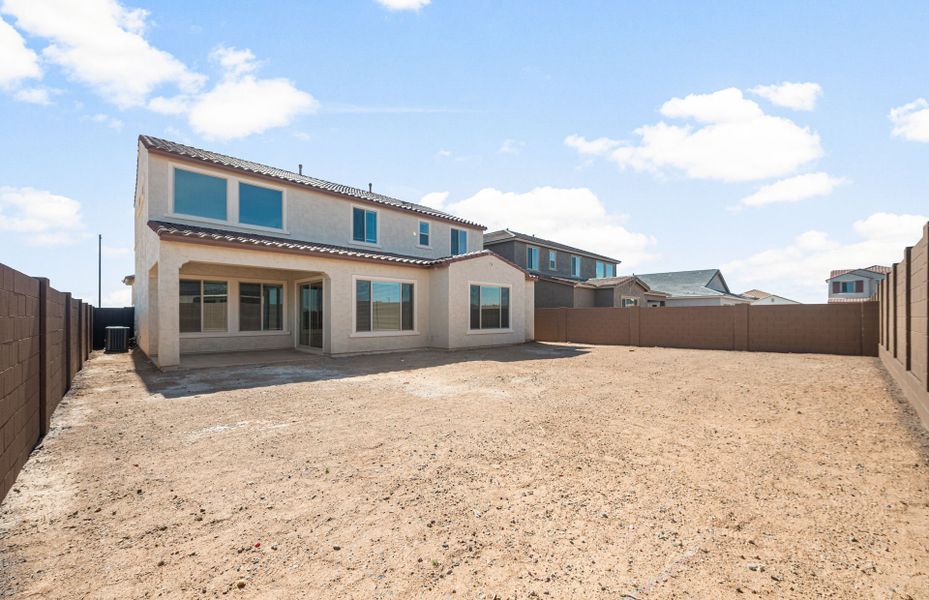 Exterior details and patio area of a home in Visara, Surprise (Image 3).
