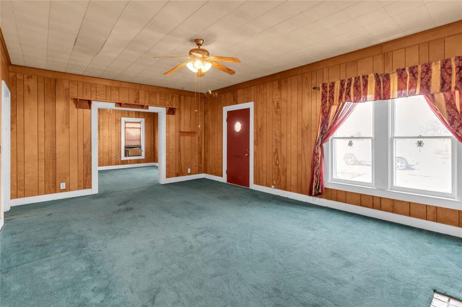 Spacious, unfurnished interior of a new home in , Coleman (Image 11).