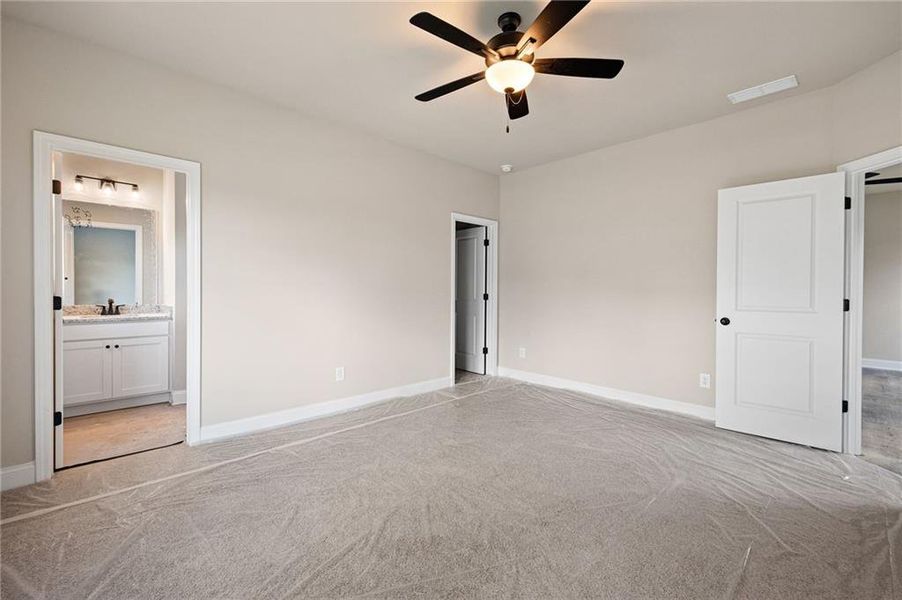 Spacious, unfurnished interior of a new home in , Carrollton (Image 18). Spacious, unfurnished interior of a new home in , Carrollton (Image 18).