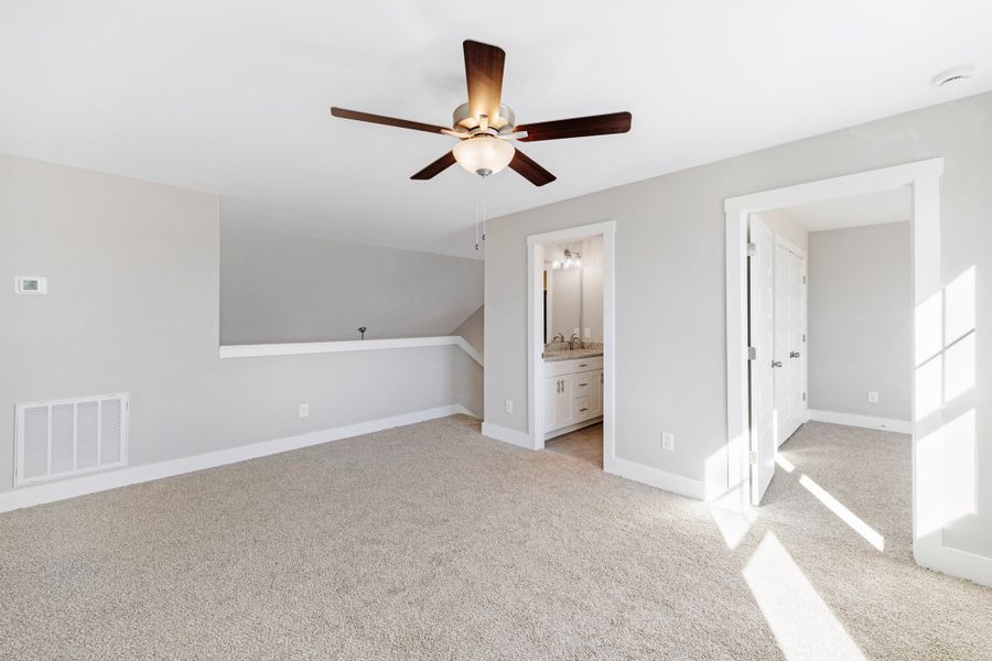 Representative unfurnished interior of a home built from the The Cassie by Norfleet Builders in Judah Hills, Cross Plains (Image 20).