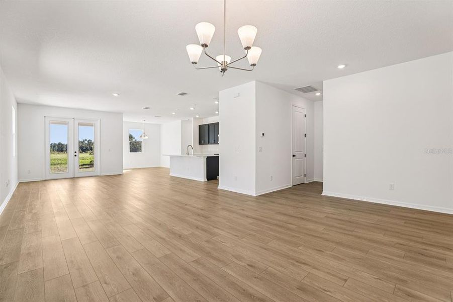 Spacious, unfurnished interior of a new home in Sunbrooke, St. Cloud (Image 28).