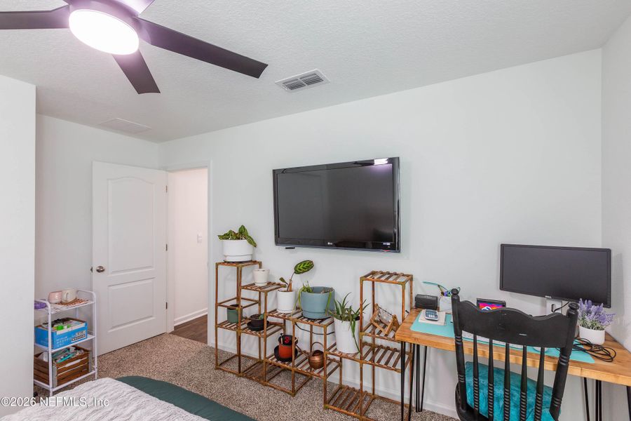 Furnished interior view inside a new home in , Green Cove Springs (Image 18).