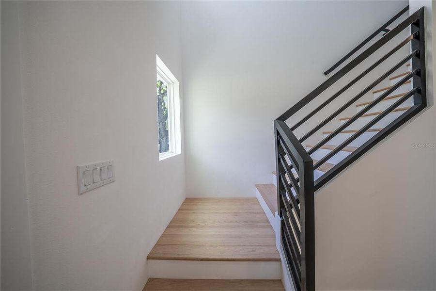 Spacious, unfurnished interior of a new home in , Williston (Image 14).