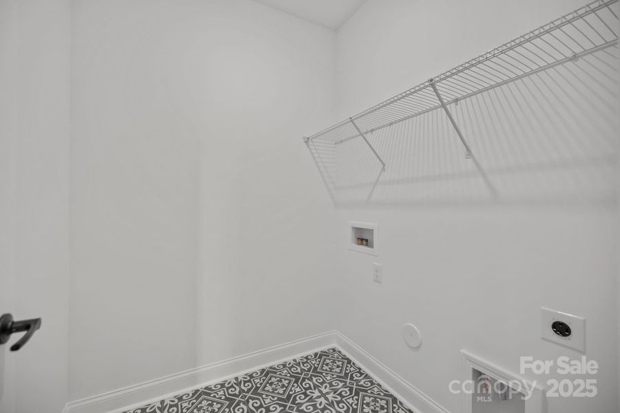 Image 44 of a home in Lakeside Glen. Image 44 of a home in Lakeside Glen.