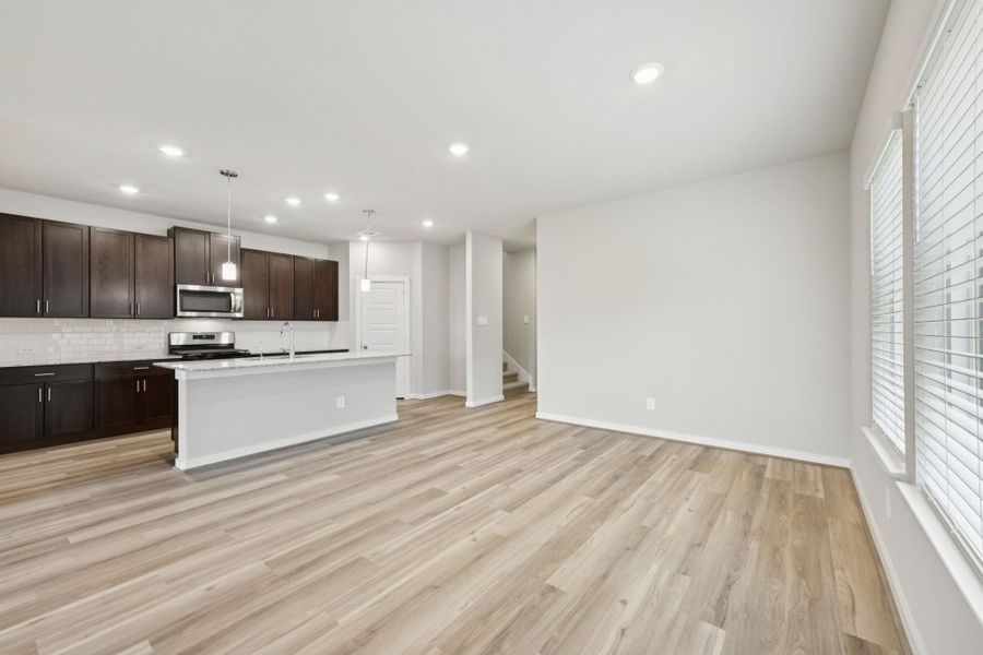 Image 24 of a home in Heights of Barbers Hill.