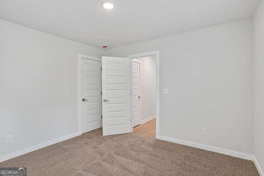 Spacious, unfurnished interior of a new home in Killian Manor at The Adares, Adairsville (Image 33).