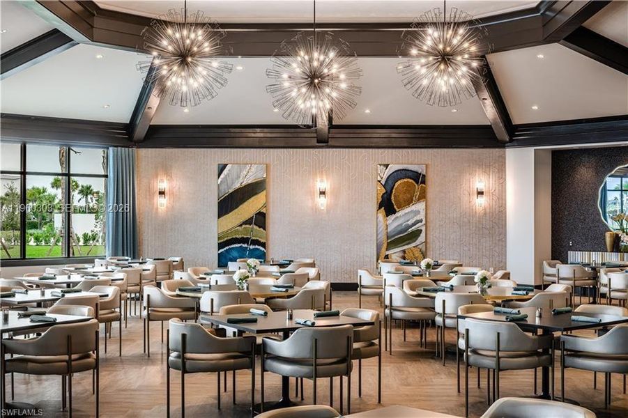 Community amenities in , Naples (Image 38).