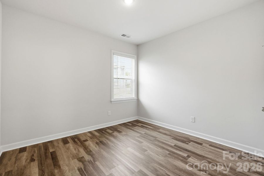 Spacious, unfurnished interior of a new home in Harris Mill, Indian Land (Image 33).