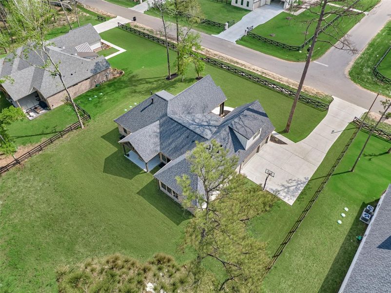 Image 38 of a home in .