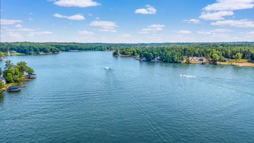 Natural landscape and outdoor views near Waters Edge in Mansfield (Image 25). Natural landscape and outdoor views near Waters Edge in Mansfield (Image 25).