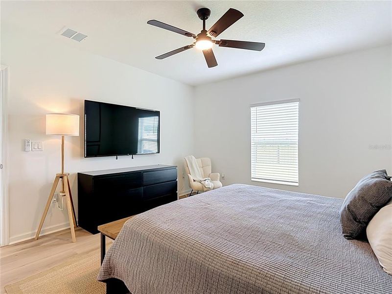 Furnished interior view inside a new home in , Kissimmee (Image 30).