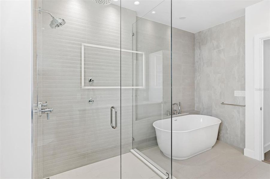 Furnished interior view inside a new home in , St. Petersburg (Image 30).