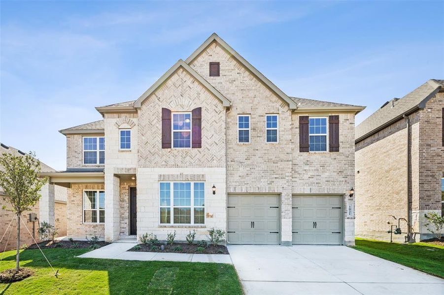 NEW CONSTRUCTION: Beautiful two-story home available at Wellington in Fort Worth