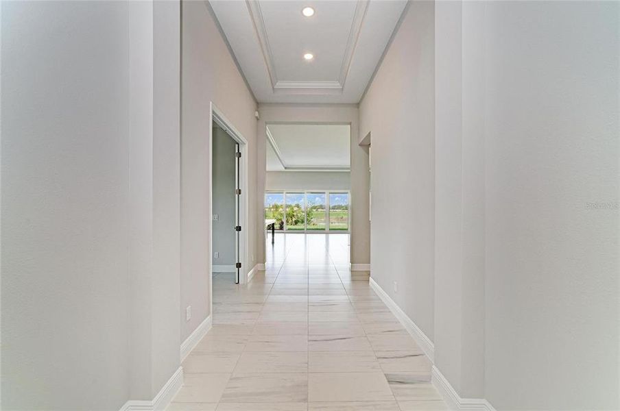 Spacious, unfurnished interior of a new home in Mirada, San Antonio (Image 24).