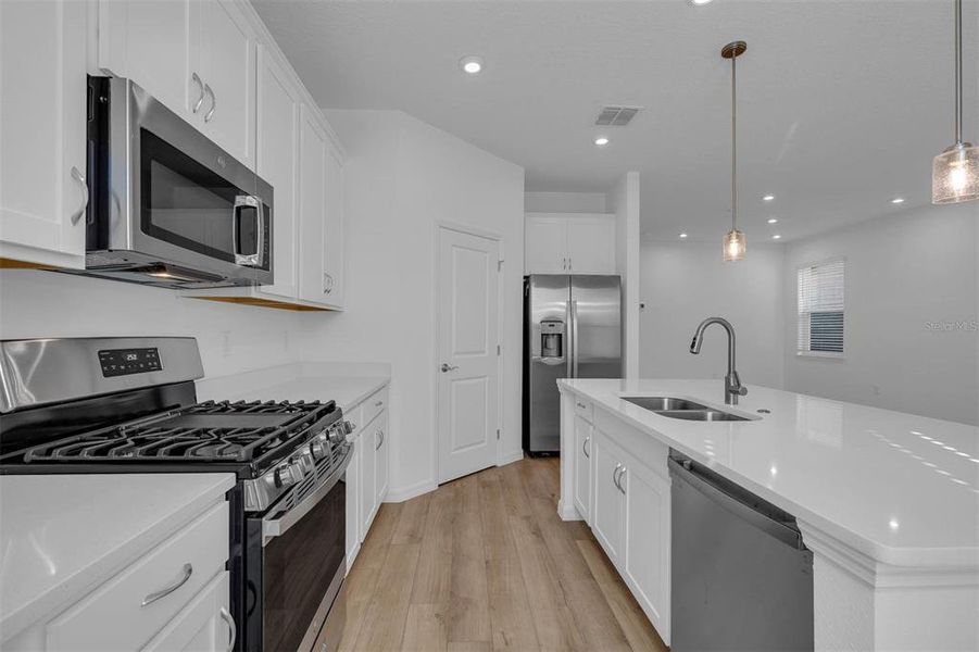 Furnished interior view inside a new home in Brack Ranch, St. Cloud (Image 10).