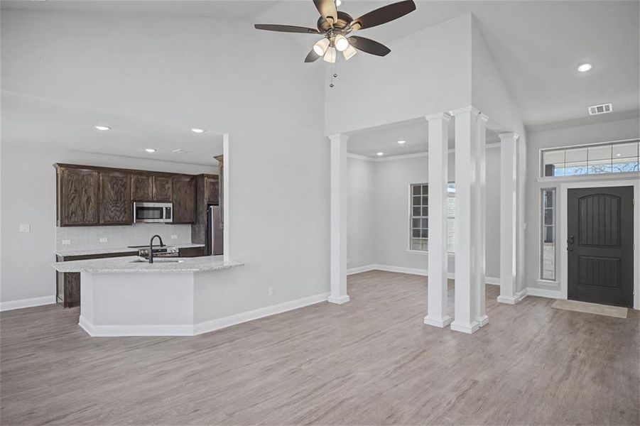 Furnished interior view inside a new home in , Quinlan (Image 10).