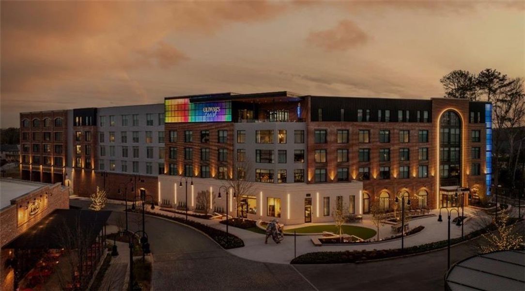 Condo located in Fayetteville, GA showcasing its design and architecture (Image 5).