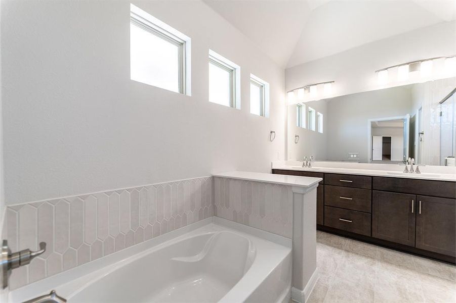 Furnished interior view inside a new home in Westridge, McKinney (Image 3). Furnished interior view inside a new home in Westridge, McKinney (Image 3).