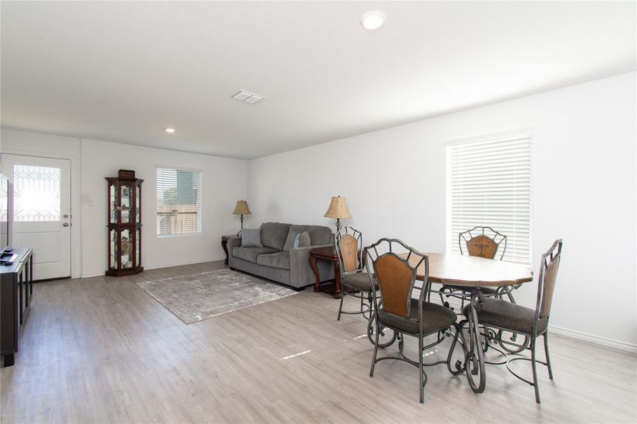 Furnished interior view inside a new home in Cielo Gardens: Welton Collection, Jarrell (Image 4). Furnished interior view inside a new home in Cielo Gardens: Welton Collection, Jarrell (Image 4).