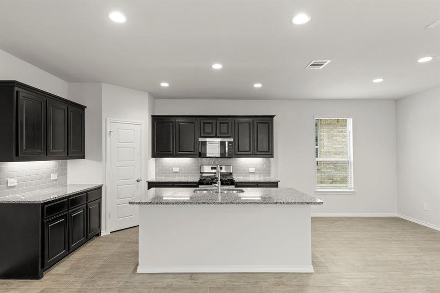 07. 1748 Osage - Kitchen 07. 1748 Osage - Kitchen