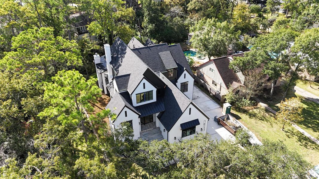 Front exterior of a new home in , Houston, TX, highlighting curb appeal (Image 4). Front exterior of a new home in , Houston, TX, highlighting curb appeal (Image 4).