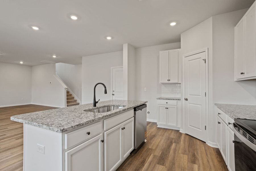 2,428sf New Home in Woodruff, SC.  - Slide 14