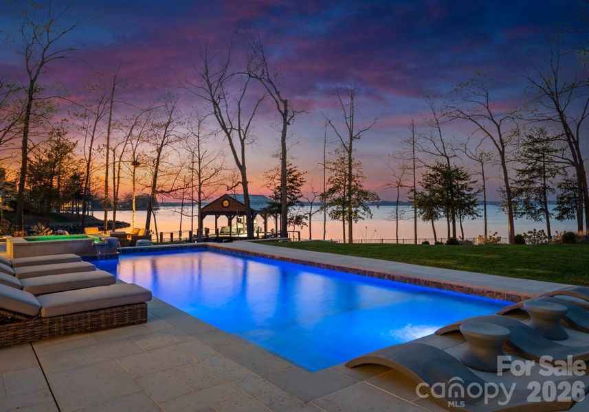 Community amenities in , Cornelius (Image 32).